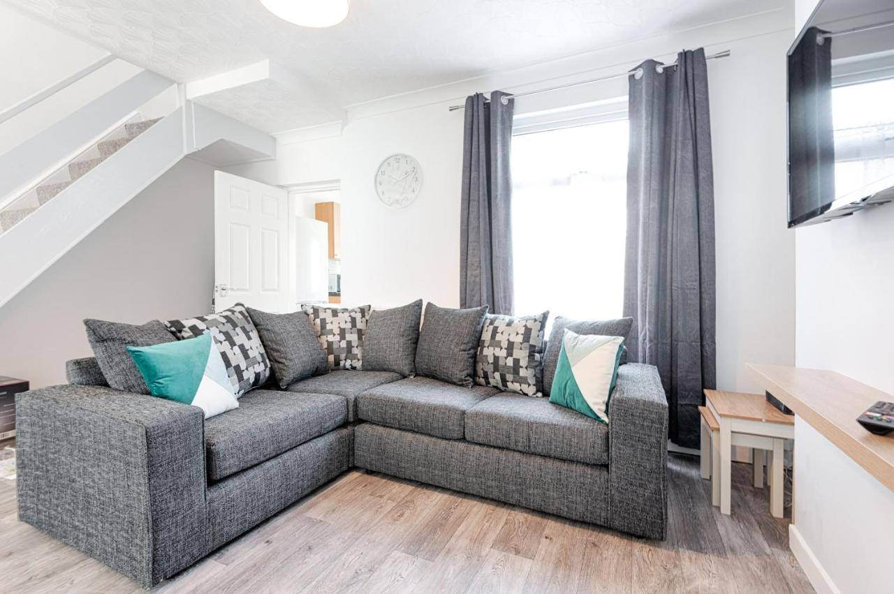 City Centre, Parking, Smart Tv'S In All Rooms Swansea Kültér fotó